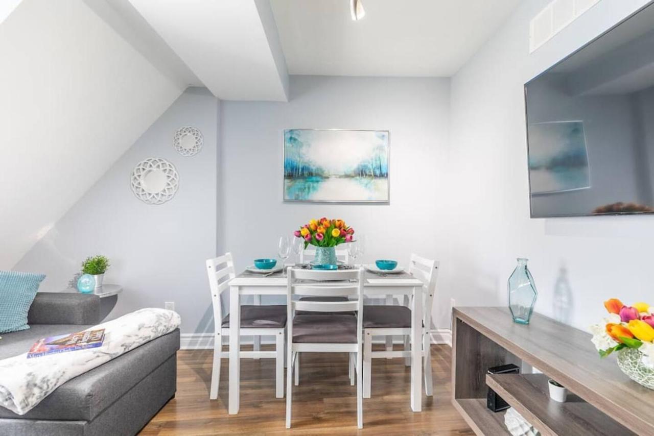 Ferienwohnung Newly Renovated - Modern 1Br With Rooftop Terrace! Ottawa Exterior foto