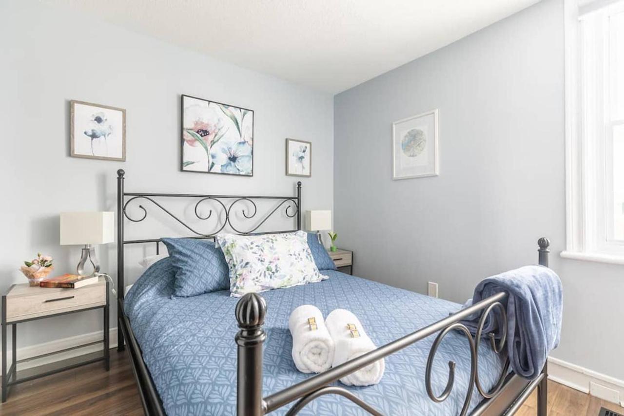 Ferienwohnung Newly Renovated - Modern 1Br With Rooftop Terrace! Ottawa Exterior foto